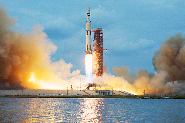 Apollo Blastoff